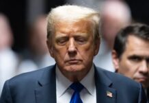 Вердикт по историческому делу против бывшего президента США