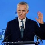 НАТО обещает «необратимый путь» к членству Украины