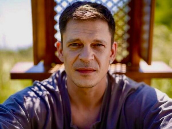 «Серце — на шматки»: популярний гурт вразив потужним хітом