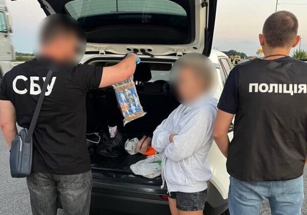 Одесситы завозили кокаин под видом стирального порошка Одесситы завозили кокаин под видом стирального порошка