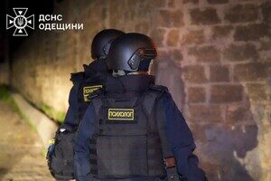 Пожары и пострадавшие в пригороде Одессы: последствия вечерней атаки БпЛА (обновлено) Пожары и пострадавшие в пригороде Одессы: последствия вечерней атаки БпЛА (обновлено)