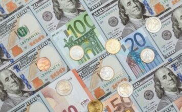Курс валют в Украине 18 мая 2025 года: сколько стоит доллар и евро