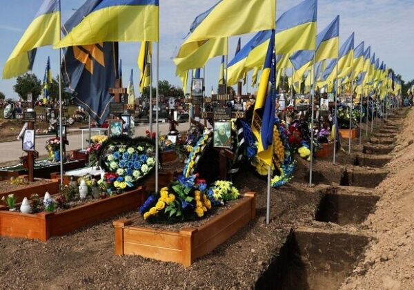 В Одесской области совершили надругательство над могилой защитника Украины В Одесской области совершили надругательство над могилой защитника Украины