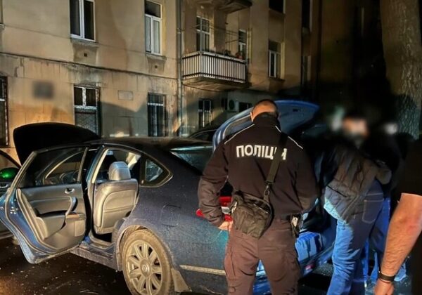 Стрельба в центре Одессы: есть пострадавший, стрелка задержали Стрельба в центре Одессы: есть пострадавший, стрелка задержали