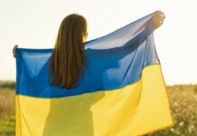 Більшість українців проти територіальних поступок: дані соціології