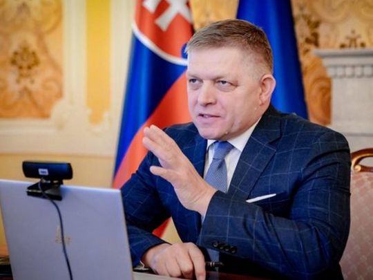 Зеленський мене ненавидить: Фіцо поскаржився на президента України