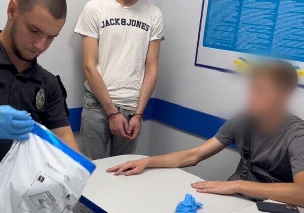 В Одесской области молодой человек пытался уничтожить здание военкомата: подробности В Одесской области молодой человек пытался уничтожить здание военкомата: подробности