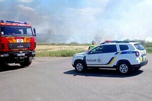 Масштабный пожар в Одесской области привел к усложнению движения: что горит Масштабный пожар в Одесской области привел к усложнению движения: что горит
