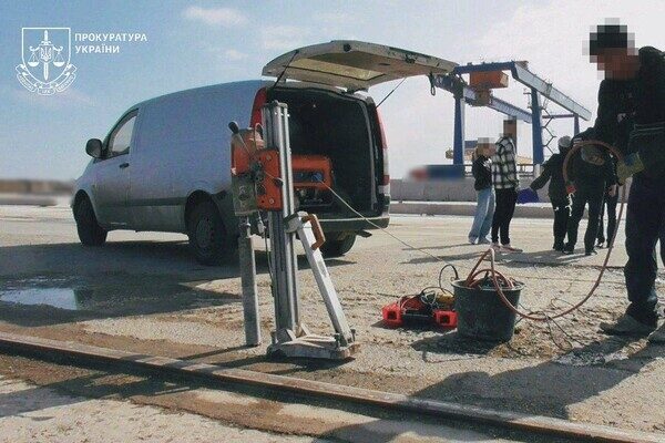 Ремонт причала в Одесской области: разворовали 2,3 миллиона гривен Ремонт причала в Одесской области: разворовали 2,3 миллиона гривен