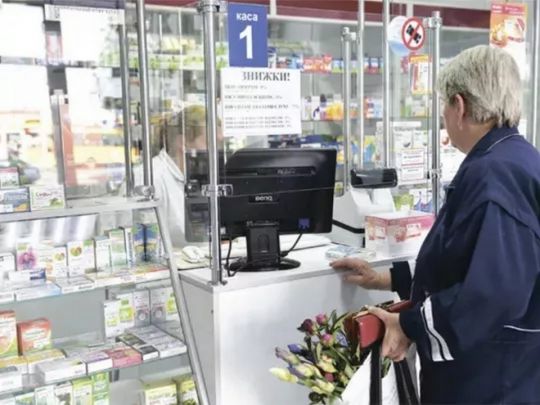Аптек в Україні більше, ніж продовольчих магазинів, — експерт