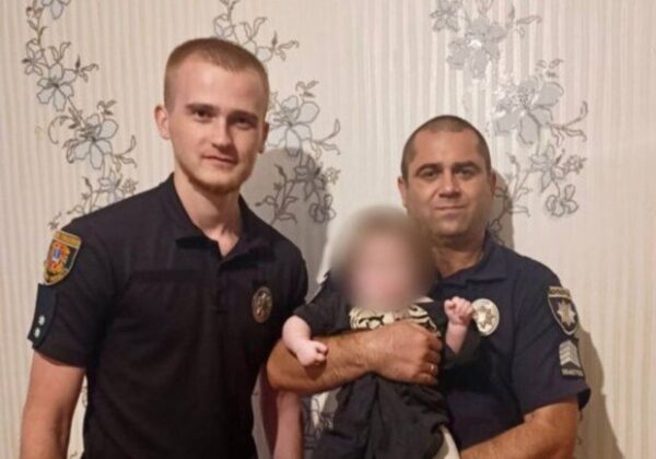 В Одессе полицейские обнаружили пропавшую девятимесячную девочку: ребенок в безопасности В Одессе полицейские обнаружили пропавшую девятимесячную девочку: ребенок в безопасности