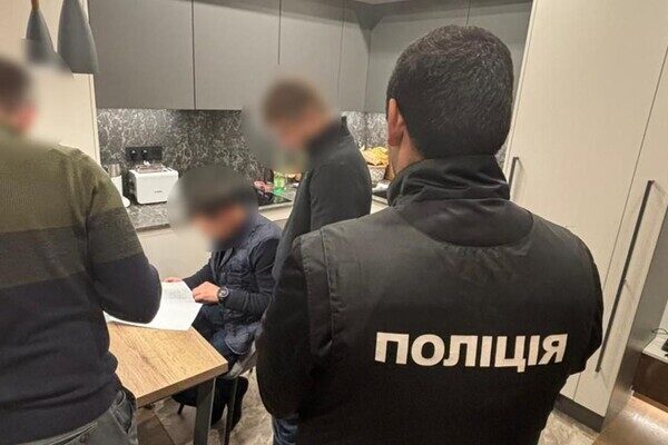 Экс-мэру Одессы Труханову грозит до восьми лет тюрьмы: подробности от полиции Экс-мэру Одессы Труханову грозит до восьми лет тюрьмы: подробности от полиции