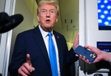 Трамп ужесточил тарифы против Канады из-за видеоролика с Рейганом