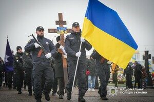 Погиб на востоке Украины: в Одессе простились с полицейским Николаем Яковенко Погиб на востоке Украины: в Одессе простились с полицейским Николаем Яковенко