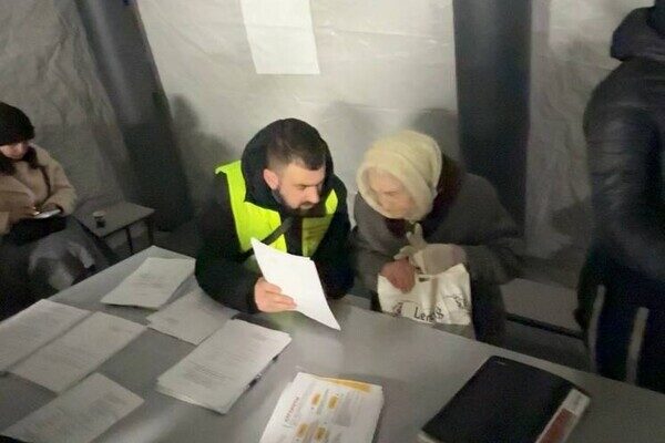 В Одессе БпЛА попали в многоэтажки: среди пострадавших дети, в том числе младенец (обновлено) В Одессе БпЛА попали в многоэтажки: среди пострадавших дети, в том числе младенец (обновлено)