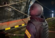 Дроновый удар по Одессе: под обстрел попало гражданское судно