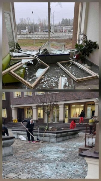 Три доби батьки та вчителі Unique School в Чайках ліквідовували наслідки вибуху «Шахеда»