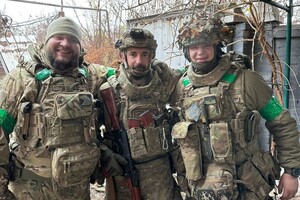 Полицейские Одесчины защищают Донбасс: кадры боевой работы на передовой Полицейские Одесчины защищают Донбасс: кадры боевой работы на передовой