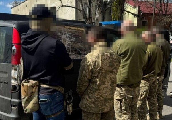 Спецоперация со стрельбой: подробности задержания работников ТЦК и СП в Одессе Спецоперация со стрельбой: подробности задержания работников ТЦК и СП в Одессе
