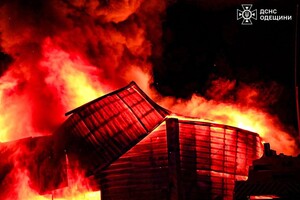 РФ ударила по Одессе ракетами и дронами: есть погибшие и десятки пострадавших (обновлено) РФ ударила по Одессе ракетами и дронами: есть погибшие и десятки пострадавших (обновлено)