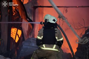 РФ ударила по Одессе ракетами и дронами: есть погибшие и десятки пострадавших (обновлено) РФ ударила по Одессе ракетами и дронами: есть погибшие и десятки пострадавших (обновлено)