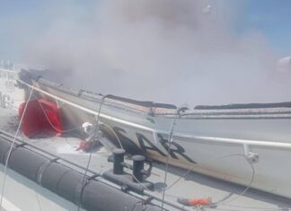 РФ атаковала поисково-спасательные суда в Черном море: получили ранения люди
