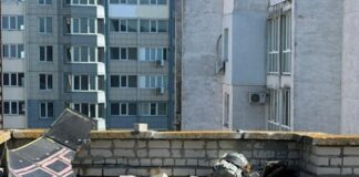 РФ нанесла удар по многоэтажке и домовладению в Одесской области: последствия атаки