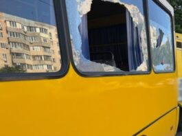 Утренний удар по остановке в Одессе: получили осколочные ранения люди